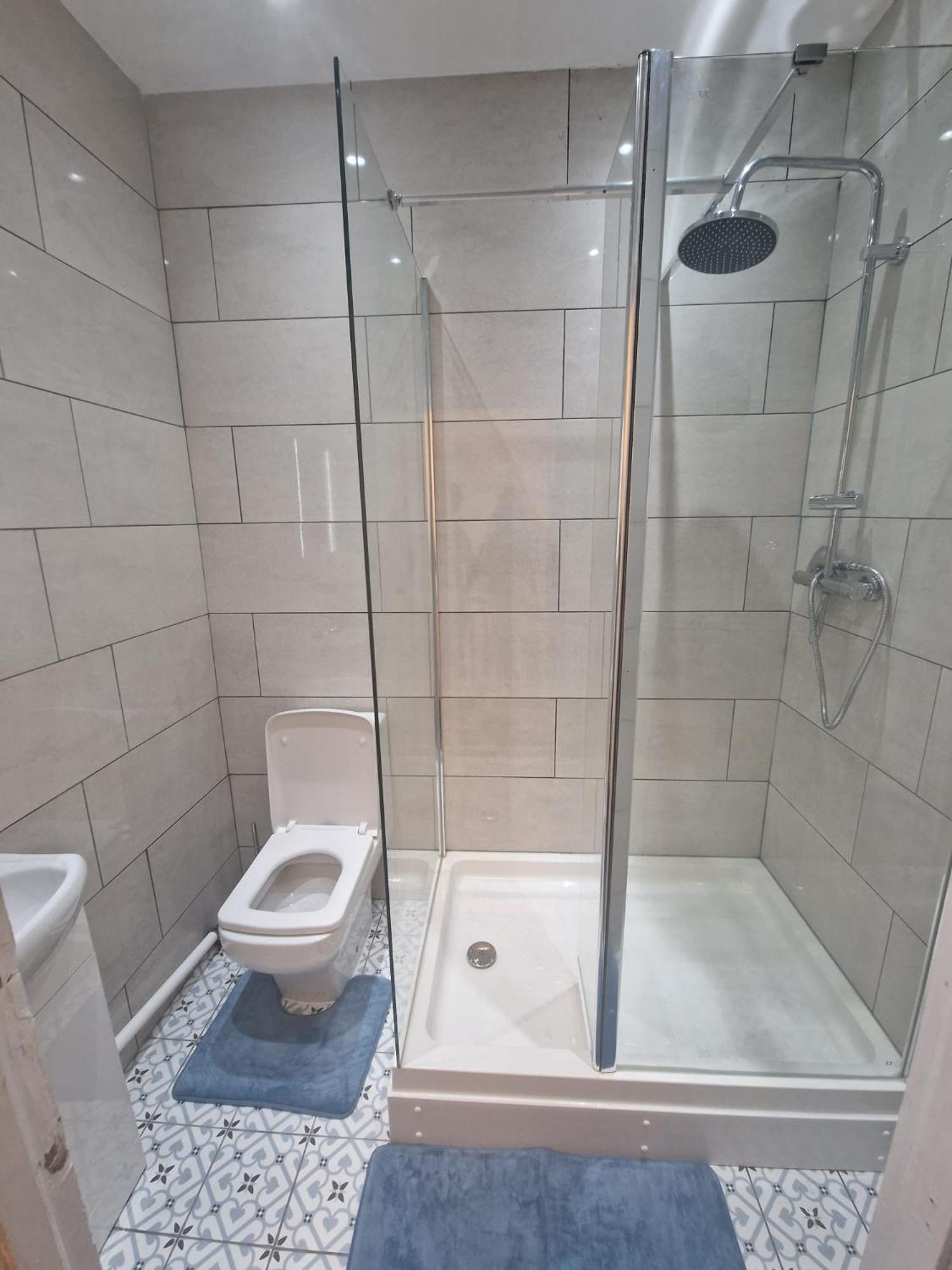 Large Digbeth Double Room Shared Bathroom 伯明翰 外观 照片